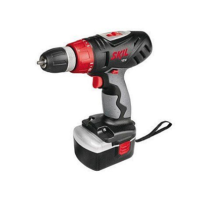 Аккумуляторная дрель-шуруповерт Skil 2026 AA